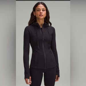Lululemon Define Jacket Hooded in Nulu Black , size 2